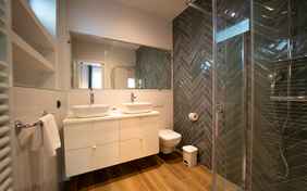 Du./WC- 4-Zi.-App- Deluxe Casa del Bosco